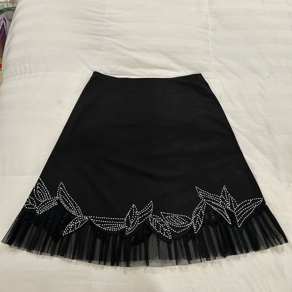 Cache flare skirt…sequence design laced hem hidden side zipper size 2 - Picture 2 of 4